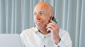 Gerard aan het bellen