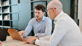 Wout in gesprek met piet jan